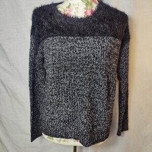 Vince Camuto Black White Knit Sweater Faux Fur Eyelash Textured Pullover XS
